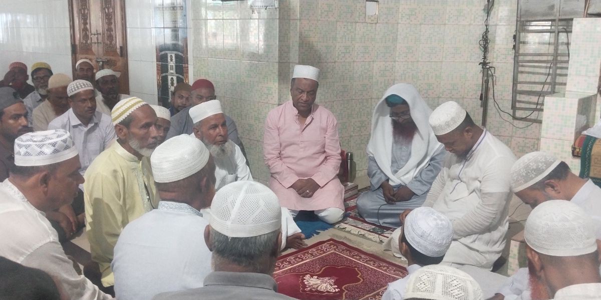 সাবেক মন্ত্রী মরহুম আব্দুল আলীমের ১১তম মৃত্যু বার্ষিকীতে দোয়া মাহফিল অনুষ্ঠিত ..