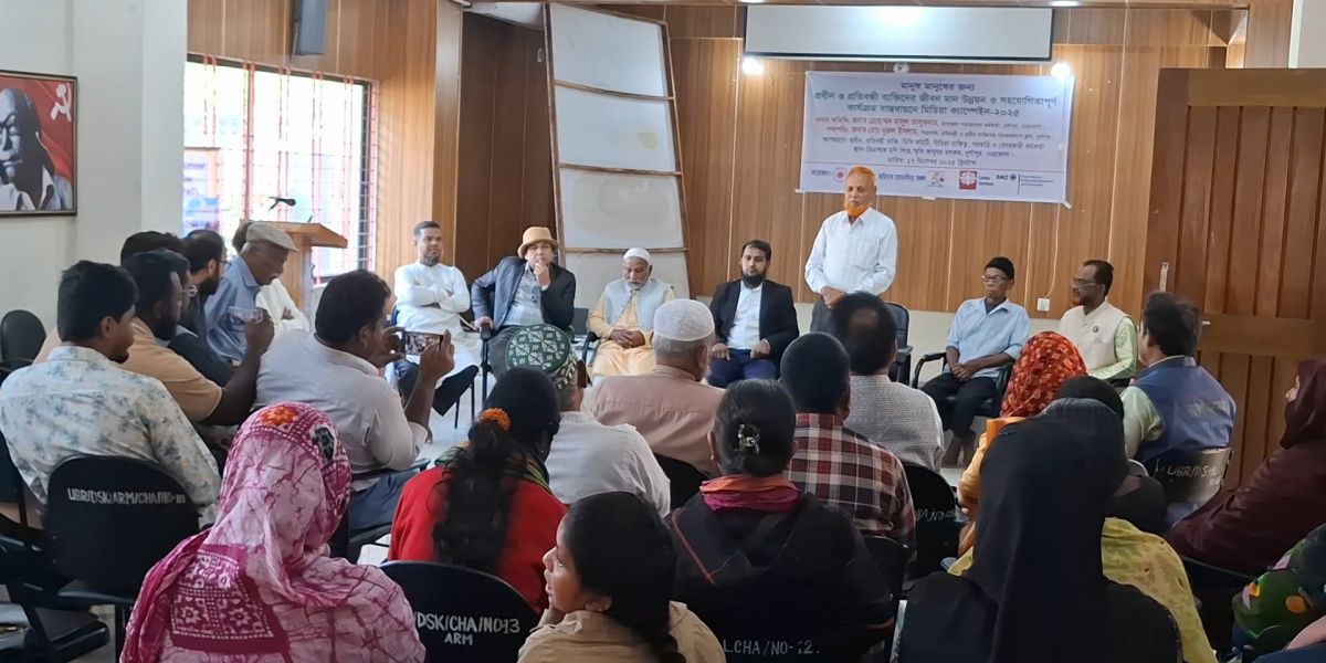 দুর্গাপুরে সাংবাদিকদের সাথে মিডিয়া ক্যাম্পেইন
