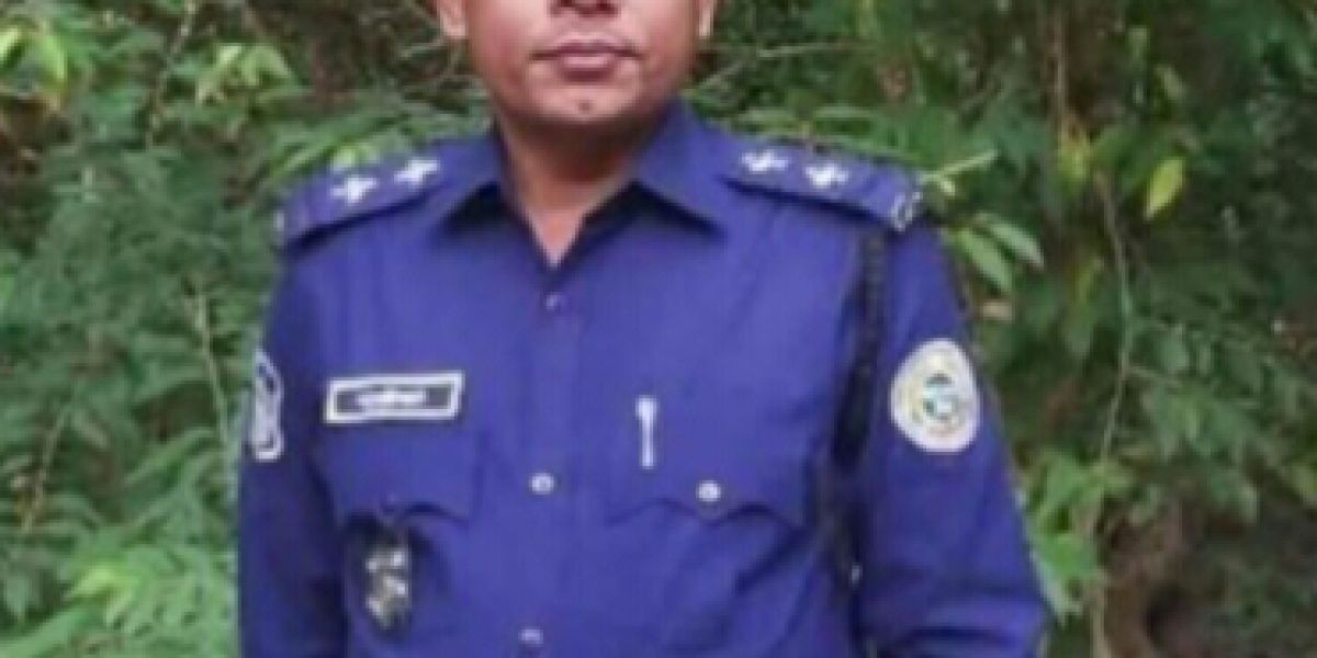 বরগুনার পাথরঘাটায় বিচারকের খাস কামরায় ঘুষ দিতে গিয়ে এসআই আটক,  মুচলেকায় মুক্ত ..
