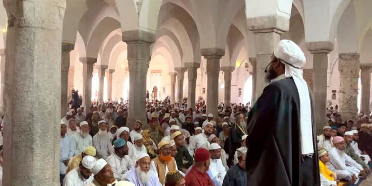 ‎বিশ্ব ঐতিহ্যবাহী ষাটগম্বুজ মসজিদে ঈদুল আজহার জামাত অনুষ্ঠিত..