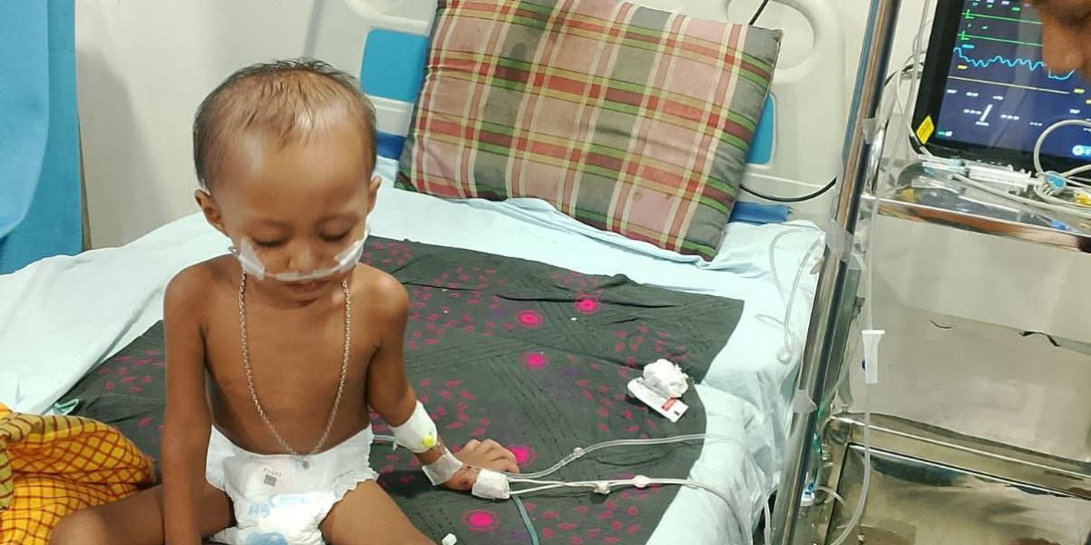 অসুস্থ মাহিন এর পাশে সূর্যোদয় মানব কল্যাণ সংগঠন