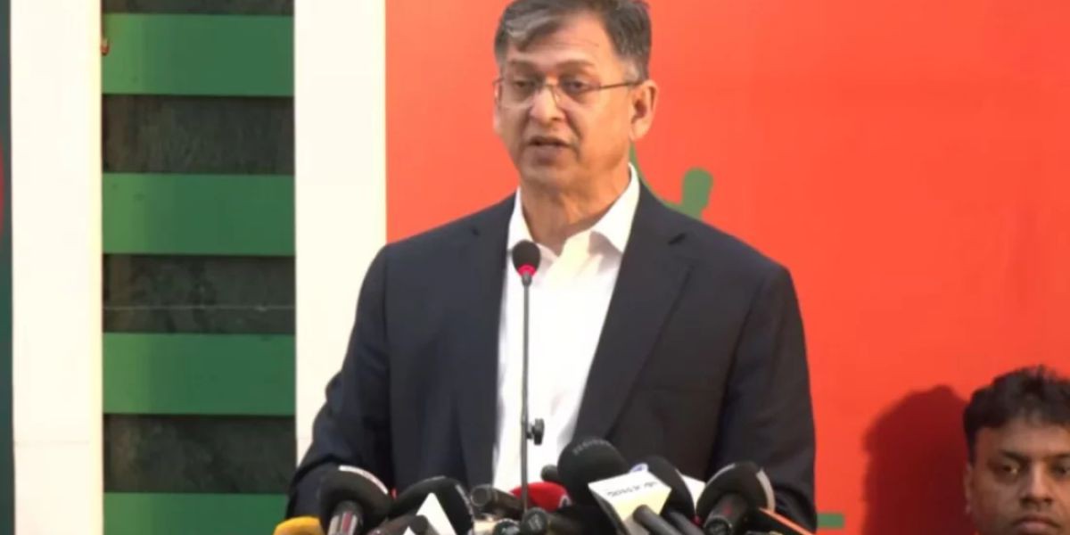স্মার্ট সিটি ও ঢাকার যানজট: ডিজিটাল সমাধানের ফাঁকফোকর ও পথচারীবান্ধব পরিকল্পনার সংকট