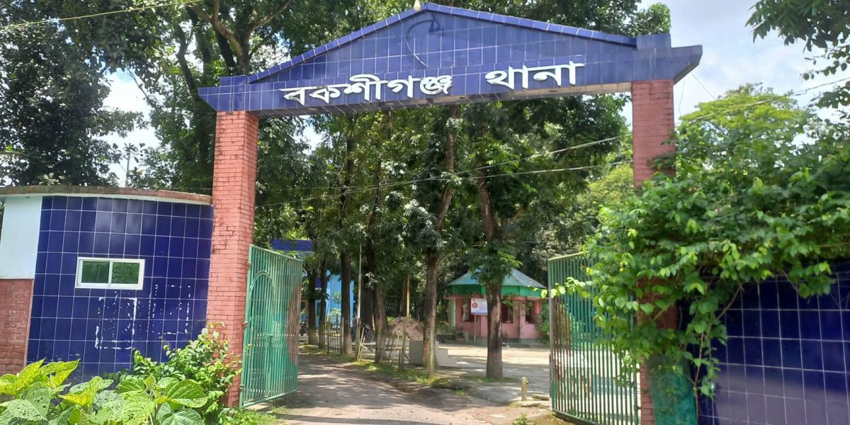ওটিটি প্ল্যাটফর্মে বাংলাদেশের সিনেমা: স্থানীয় গল্প, বৈশ্বিক বাজার জয়