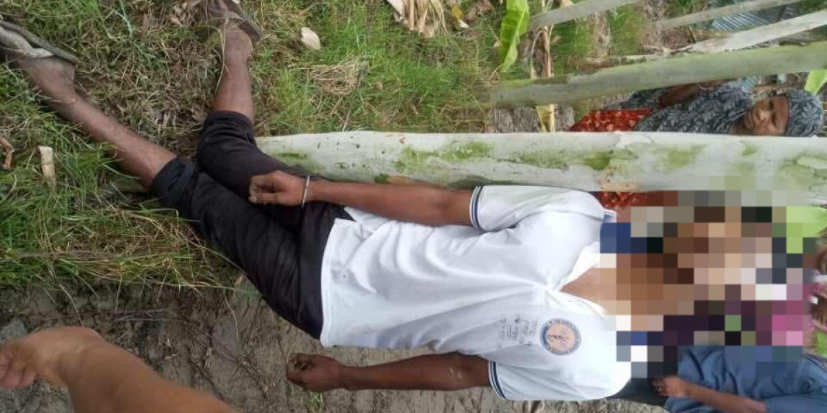 চিরিরবন্দরে যুবকের ঝুলন্ত লাশ উদ্ধার,টি-শার্টে হাতে লেখা বার্তা।..