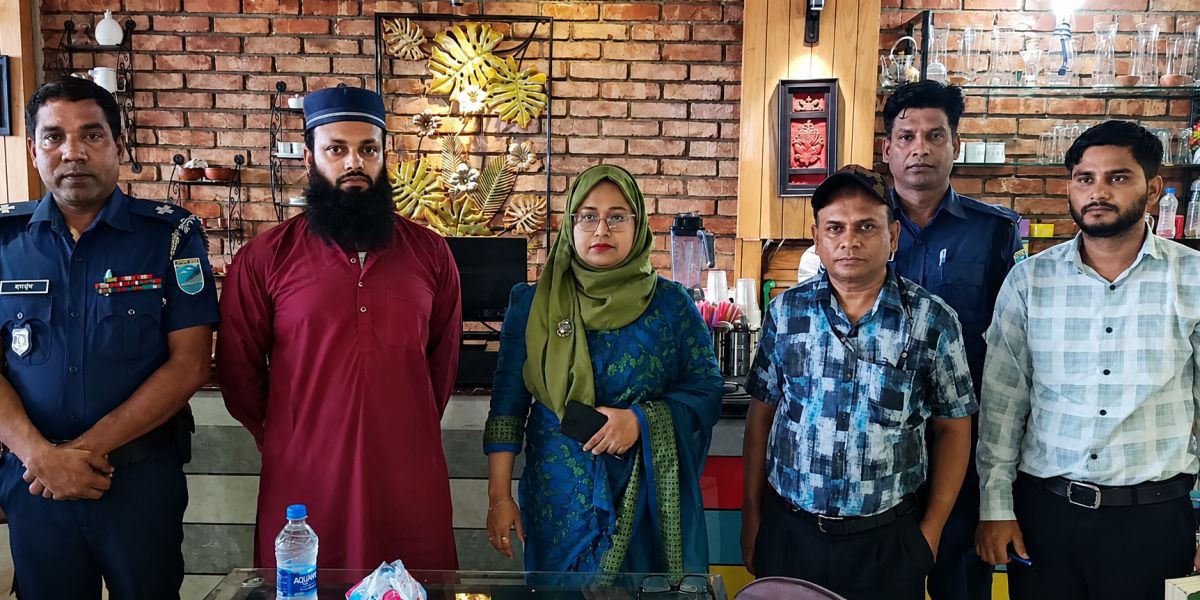 সোনারগাঁয়ে অস্বাস্থ্যকর পরিবেশে খাবার তৈরি, তিন প্রতিষ্ঠানে ৬ লাখ টাকা জরিমানা..