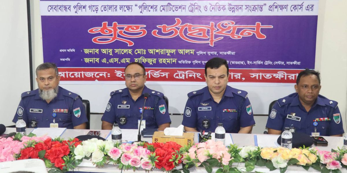 ব্লু ফ্ল্যাগ প্রত্যাশা: কক্সবাজারের সৈকতে বর্জ্য ব্যবস্থাপনার অগ্নিপরীক্ষা