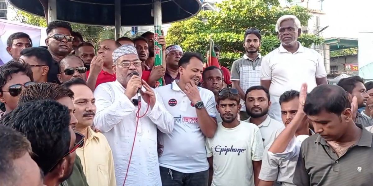 সাতক্ষীরায় স্বেচ্ছাসেবক দলের ৪৬তম প্রতিষ্ঠাবার্ষিকী উদযাপিত..