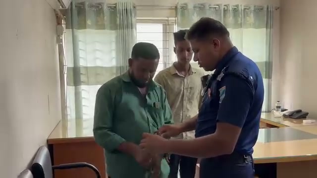১৩ হাজার টাকায় করে দেন এনআইডি কার্ড।