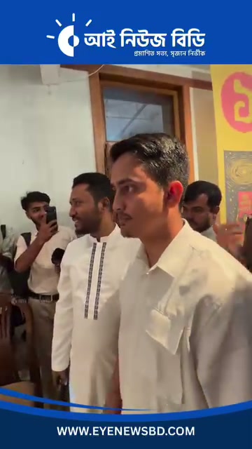 ⁣জুলাই গণঅভ্যুত্থান জাদুঘর পরিদর্শন: এনসিপি নেতা সারজিস আলমের শ্রদ্ধা নিবেদন