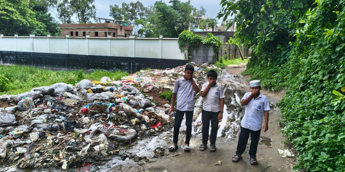 রাঙ্গুনিয়ার সরফভাটায় বর্জ্য অব্যবস্থাপনায় জনস্বাস্থ্য ও পরিবেশ বিপর্যয়ের মুখে..