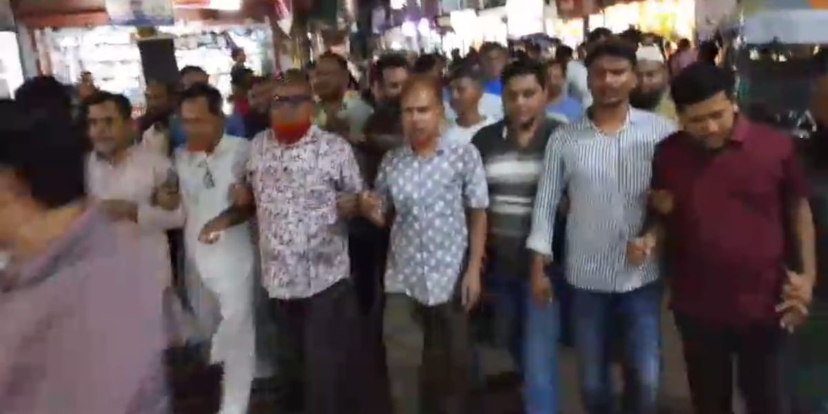 নিষিদ্ধ ঘোষিত আওয়ামী যুবলীগের নৈরাজ্য ও আগুণসন্ত্রাসের বিরুদ্ধে মুকসুদপুরে বিক্ষোভ মিছিল..