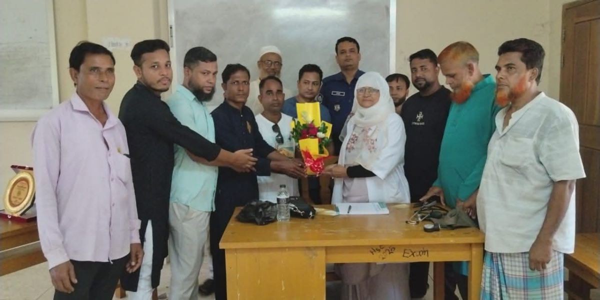 দক্ষিণ রাঙ্গুনিয়ায় শিলক ফকিরা ঘাট মানবিক টিমের উদ্যোগে ষষ্ঠ ফ্রি মেডিকেল ক্যাম্প সফলভাবে সম্পন্ন..