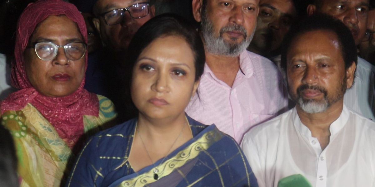 অস্ত্রধারীদের আত্মসমর্পণে গ্রিভিয়াস ক্রাইমস ছাড়া পুনর্বাসনের সুযোগ: প্রতিমন্ত্রী..