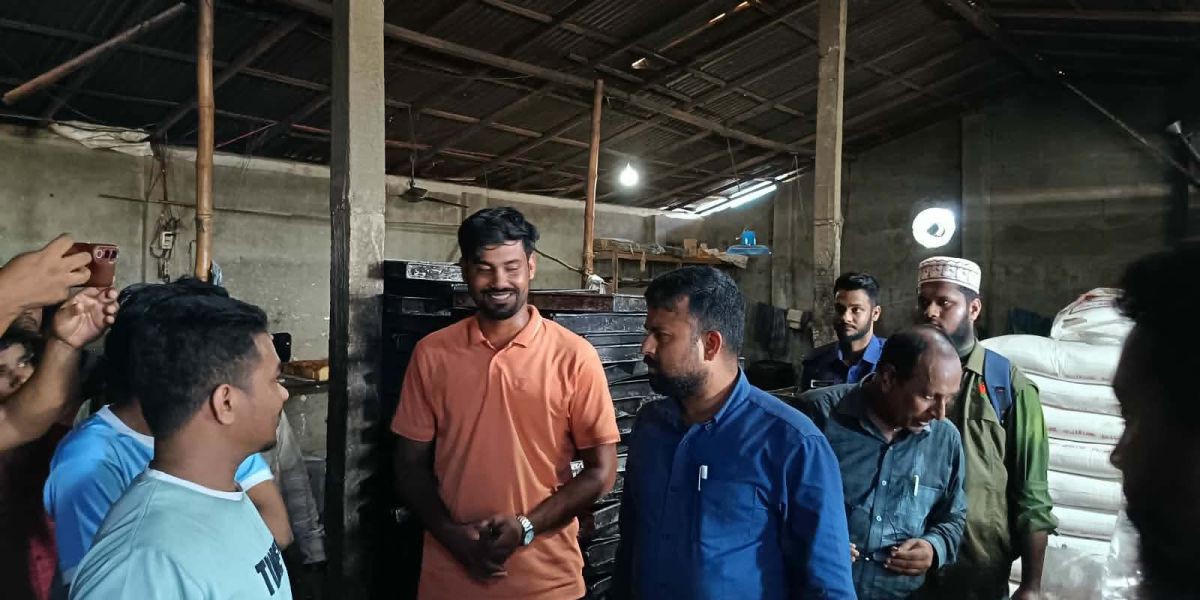 মাধবপুরে বেকারিতে ভ্রাম্যমাণ আদালতের অভিযান, ৫০ হাজার টাকা জরিমানা..