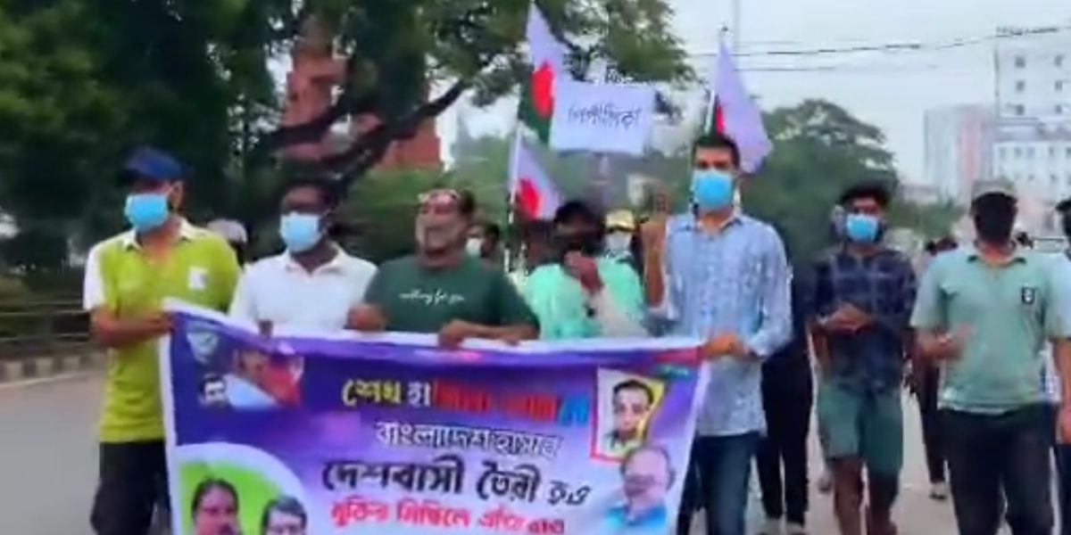 রাজশাহীতে কঠোর নজরদারি উপেক্ষা করে যুবলীগের ঝটিকা মিছিল ও শোডাউন..