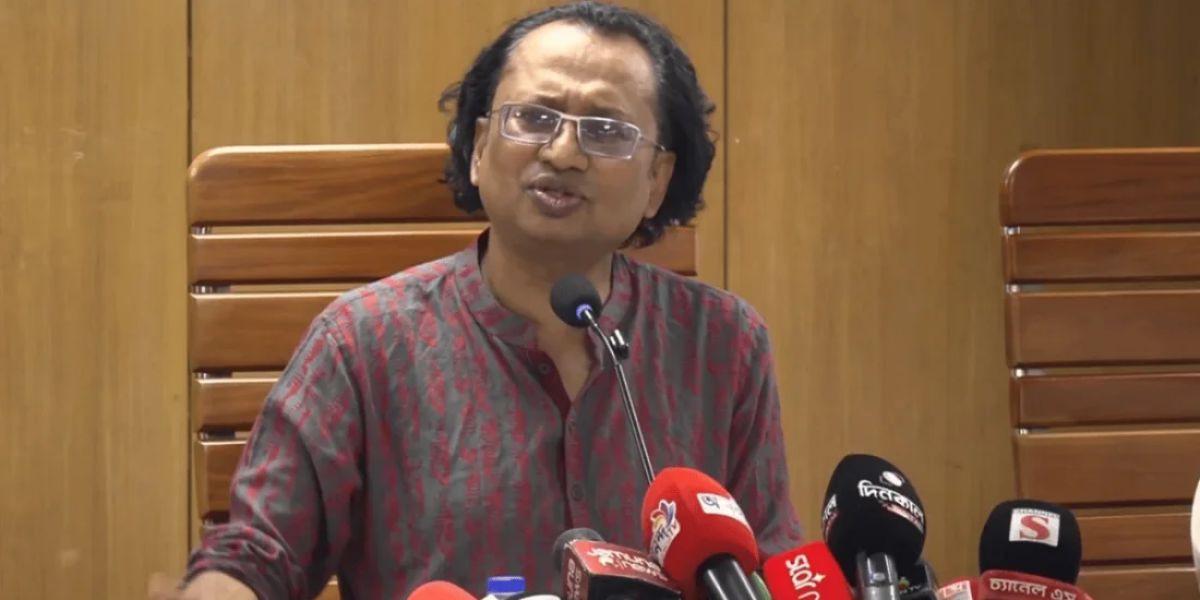 দেশে এলপিজির সংকট নেই: বিভ্রান্তি নিরসনে প্রধানমন্ত্রীর তথ্য উপদেষ্টার স্পষ্ট বার্তা..