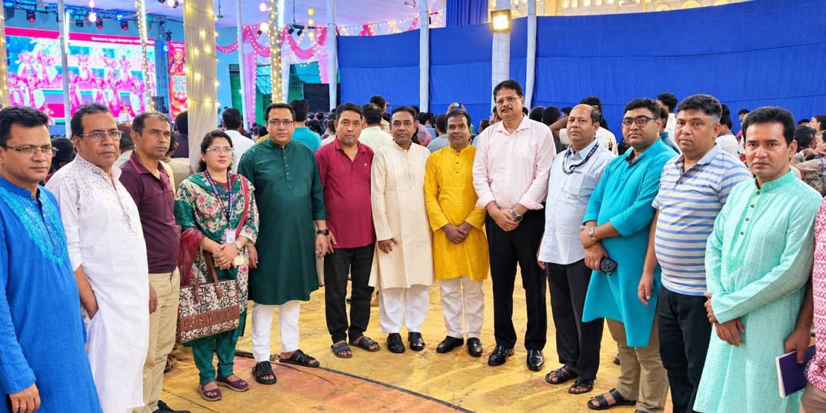 সাম্প্রদায়িক সম্প্রীতি ও স্থিতিশীলতা: চট্টগ্রামে পূজামণ্ডপ পরিদর্শনে সার্ক মানবাধিকার ফাউন্ডেশনের বিশ্লেষণাত্মক পর্যবেক্ষণ..