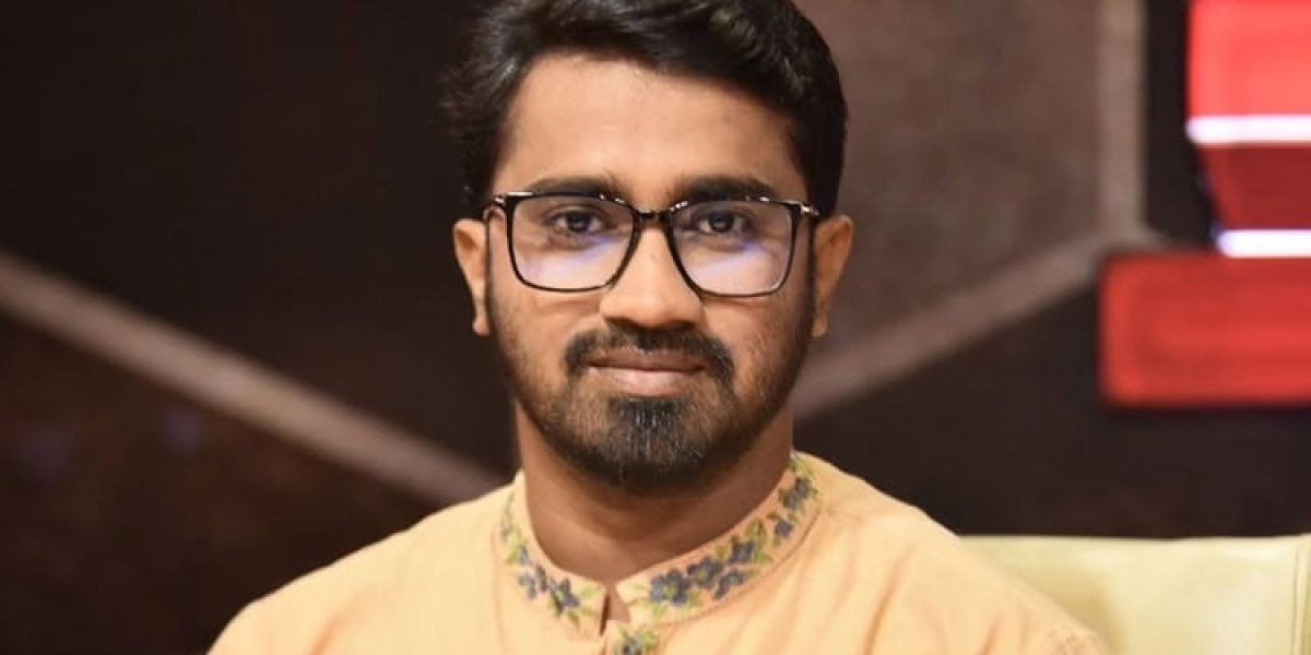 আ.লীগ ১৬ বছর ক্ষমতায় টিকে ছিল ভারতের আশীর্বাদে, পূজাকে কেন্দ্র করে চক্রান্ত চলছে: মো. রাশেদ খাঁন..