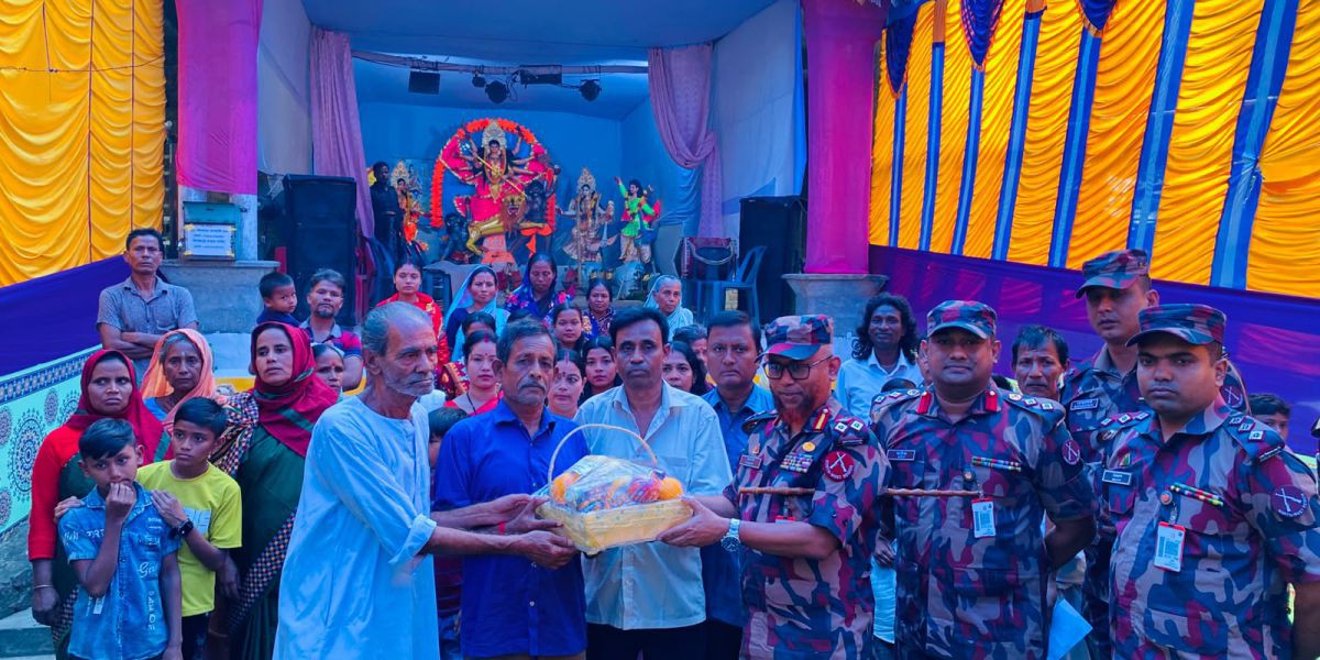 ফুবাড়ী ব্যাটালিয়নের দায়িত্বপূর্ণ এলাকায় পূজা মন্ডপ পরিদর্শন..