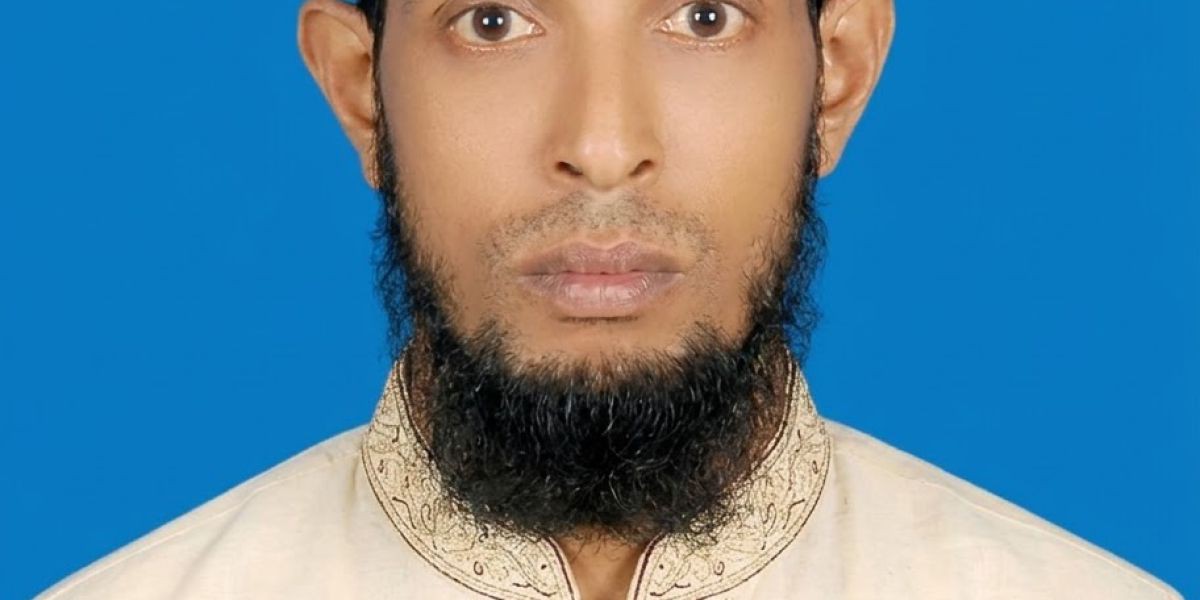 কচুয়া উত্তর ইউনিয়নের ৫ নং ওয়ার্ডে মেম্বার প্রার্থীদের যোগ্যতা নিয়ে ভোটারদের আলোচনা..