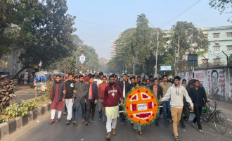 শহীদ আসাদ দিবসে ঢাবি ছাত্রদলের গভীর শ্রদ্ধা নিবেদন